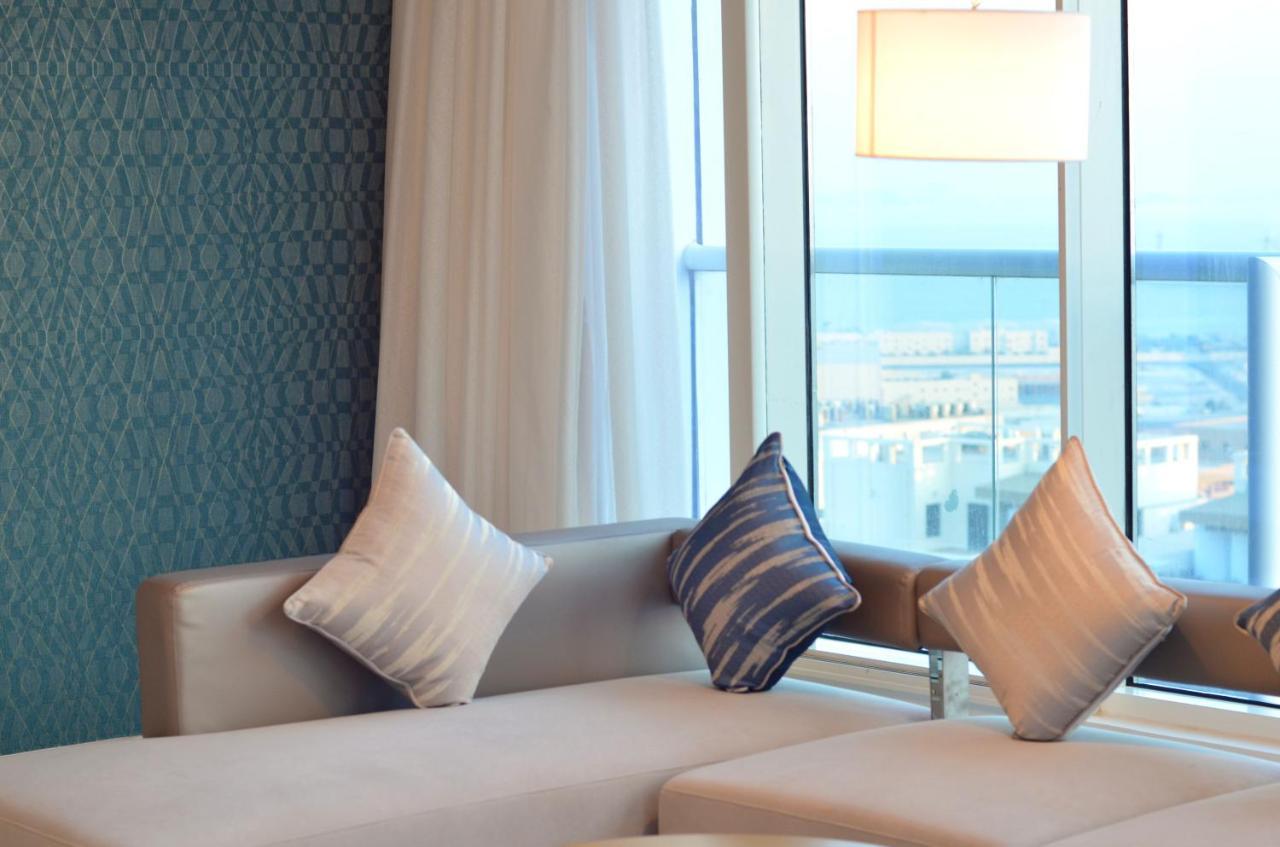 The Lodge Suites Al Manamah Esterno foto