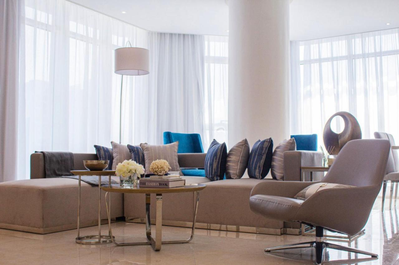 The Lodge Suites Al Manamah Esterno foto