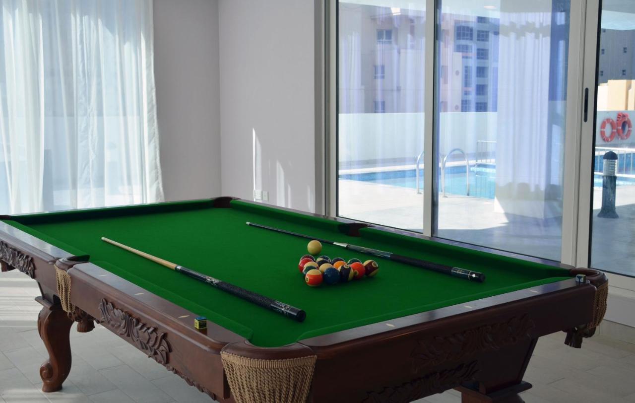 The Lodge Suites Al Manamah Esterno foto